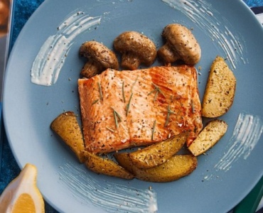 Jak karmić grasicę? Apetyczne menu wspierające tymus i moc tymochinonu (thymoquinone) z czarnuszki
